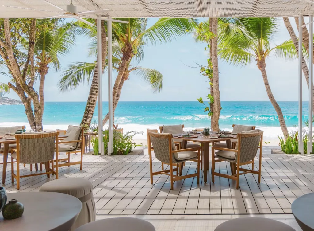 Ресторан Sula – средиземноморская и креольская кухня в Cheval Blanc Seychelles. Cheval Blanc Seychelles: Роскошный отдых на Сейшельских островах