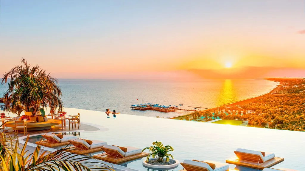 Regnum The Crown: The Ultimate 5-Star Luxury Resort in Antalya