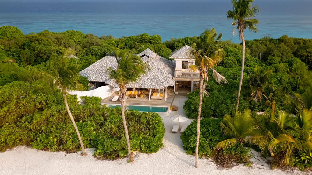 Descubre los nuevos hoteles de lujo en Maldivas abiertos en 2024 y 2025